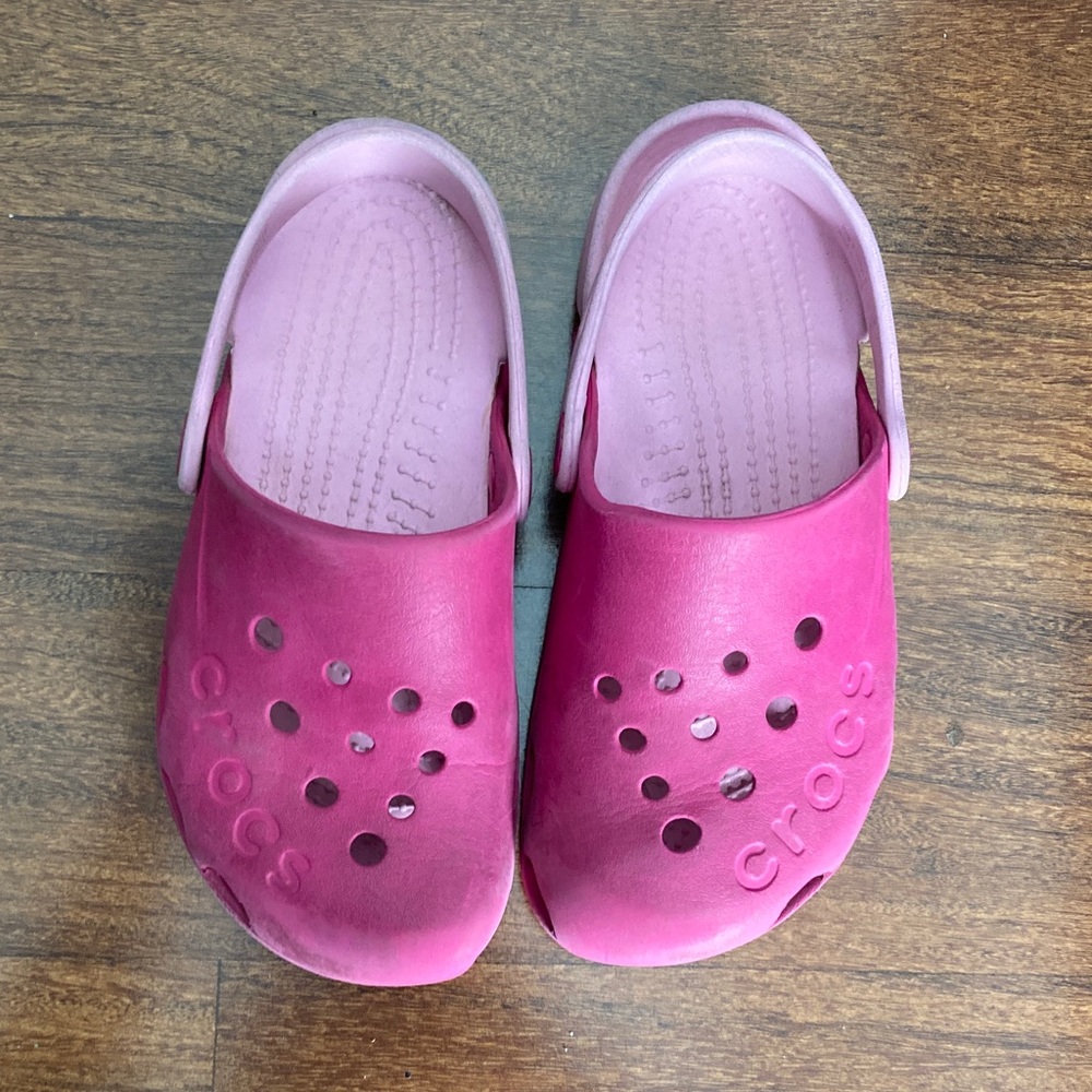 CROCS Kids Fuchsia Sandals Sz 13